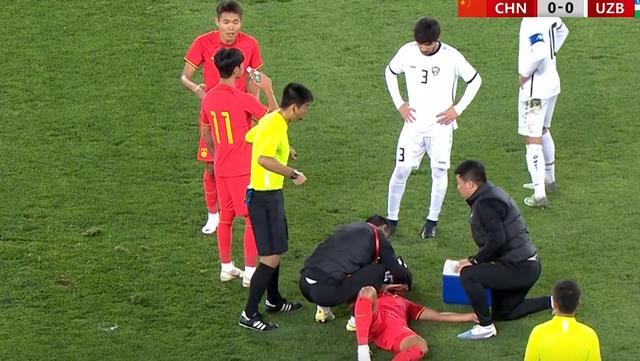 激烈角逐再演足球赛场巅峰对决